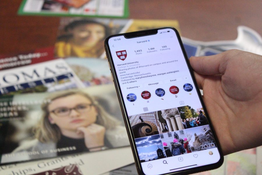 Students are constantly viewing colleges on social media sites. Photo by Maria Vera
